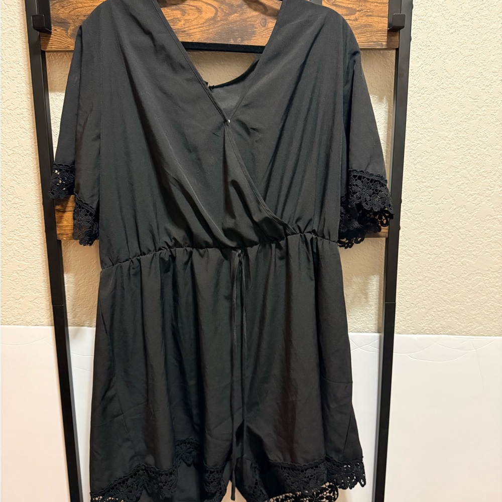 Black Lace Trim Romper shorts